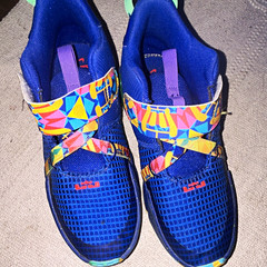 Nike LeBron Soldier 13 GS Blue/Multicolor Strap Basketball Sneaker US 3 CD6847