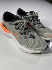 Nike Renew Run (GS) trainer’s shoes CT1430 YOUTH US 5Y / UK 4.5 / EUR 37.5