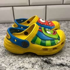 Crocs Kids 8/9 Clogs Yellow Yo Gabba Gabba Brobee Muno Character Kidcore slip on