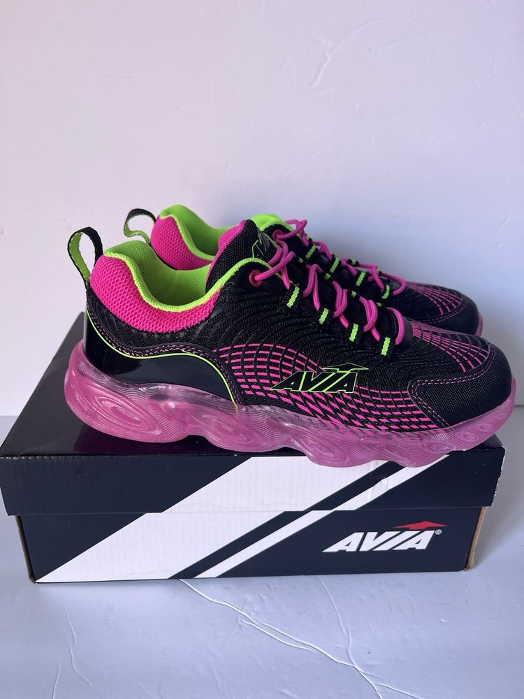 Avia big kid glowing sneakers Slip On size 4 new