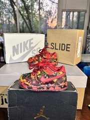 Nike SB Dunk Low Pro QS (TD) Varsity Red Wizard of Oz 6C Unisex Kids Sneaker