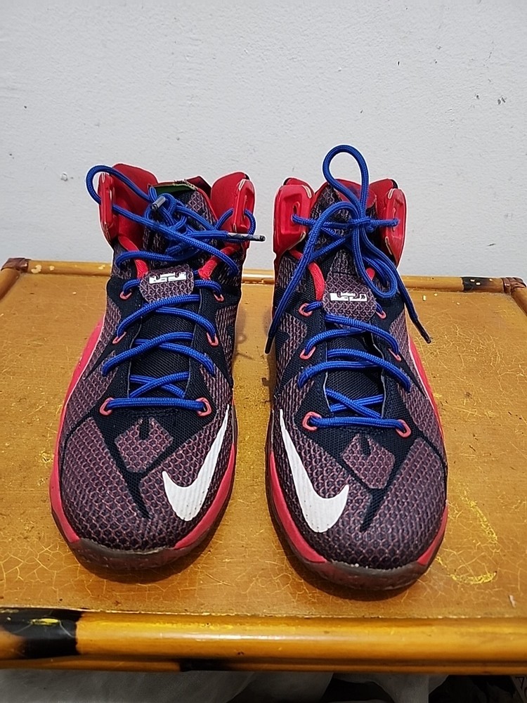 NIKE LEBRON XII GS SUPERMAN YOUTH USA SIZE 6.5Y