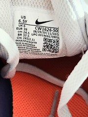 Nike Air Max Bolt Grade School – US Shoe Size 6Y – BQ5448-108