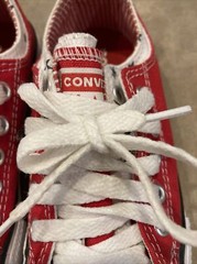 Converse All Star~Classic Low Top Red With Stars Youth Sz 12, EUC!