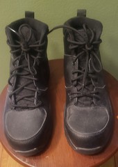 Nike Manoa Black Leather UNISEX Boots BQ5372-001 Water Resistant BLK Size 6.5Y