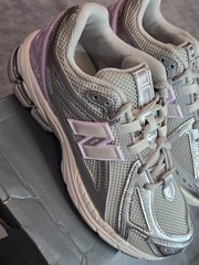 New Balance 1906 – Silver Metallic / Milk Violet (GC1906CX) Youth 5.5 Women’s 7