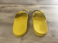 Adidas Pokemon Pikachu Slides Sandals Yellow Size 5 Flip Flops FW7430