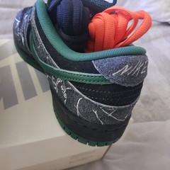 Nike SB Dunk Low Grade School Blk/George Green/Summit White Sz 6.5 Youth „There“
