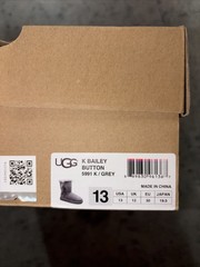 UGG Bailey Button Boots Kids Size 13 | Plush Lining | Ultimate Cold-Weather Wear