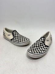 Vans Classic Slip-On Checkerboard Black White Shoes Youth Size 7 Skate Casual VG