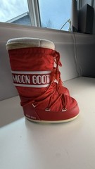 Moon Boot Original Red Nylon Snow Boots kids EU 31 34 Kids 13.5 – 2.5