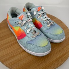 Nike Dunk Low Girld Shoes Rainbow Gradient Swoosh Blue Green Size 2.5Y