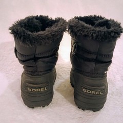 SOREL Kids Snow Commander Waterproof Winter Boots Size 4 Warm Easy Closure New