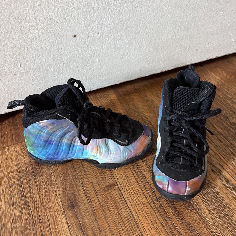 ￼ Pre-owned Nike Multi-Color Kids Sneakers size 12
