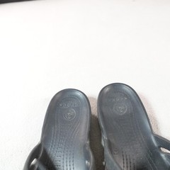 Crocs Sandals Kids Size 5 Black Flip Flop Rubber Casual Beach Pool Shoe Ocean