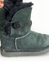 UGG Kids Bailey Button Short Black Suede Sheepskin Boots Y Size 10 (1017400T)