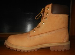 Timberland 6 “ Premium Waterproof boots Kid’s 6 M Insulated 12909 Worn once