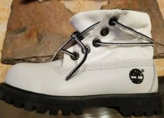 Timberland – NEW – Designer Inspired – Custom Design – Unisex Youth – Size 10