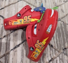 Lightning McQueen Light Up Crocs Disney Cars Red Kids Size J1 NwT