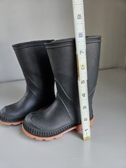 Black Rubber Rain Boots Toddler 7-8 Unisex Puddle Jump Black Canadan made