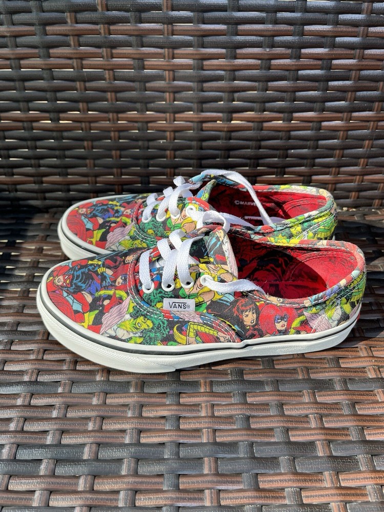 VANS X Marvel Comics Female Superheros Canvas Skate Shoe Unisex Kids Size 3