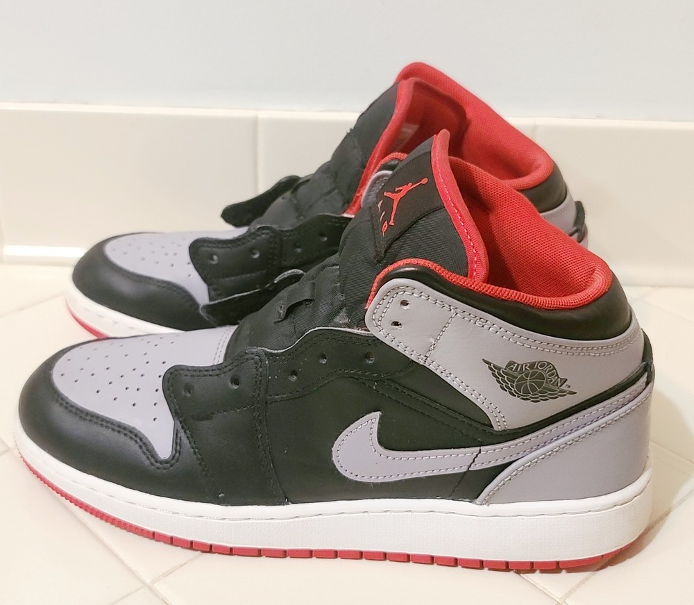 Air Jordan 1 Mid Bred Shadow GS Size 7Y