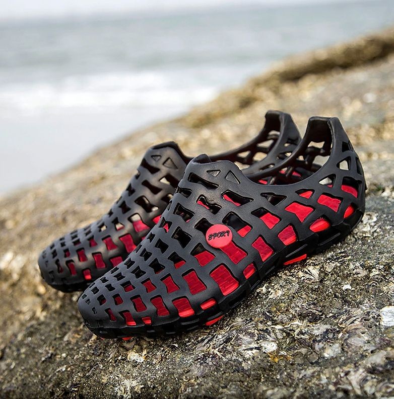 Unisex Blk/Red Non-Slip Rubber Mesh Pool Beach Water Shoes by Sporty Sz. 41