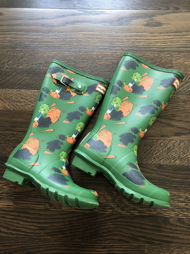 Green Kids Hunter Wellies Peter Rabbit Special Edition UK 1 Rainboots