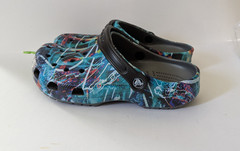 Crocs Classic Clogs Kids Print Graphic Rubber Size Youth 6 Women’s 7.5