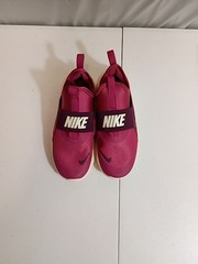 Nike Flex Runner Unisex Size 3Y 9 1/2 Inch From Heal To Toe