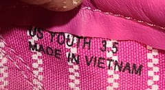 VANS Off The Wall Youth US 3.5M/5W Classic Slip-on Hot Pink EUC **Minor Stains**