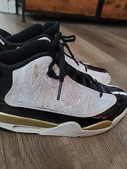 Jordan Dub Zero Metallic Gold Sneakers Size 6.5Y