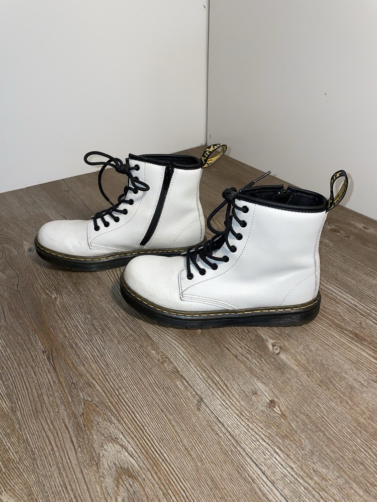 Dr Doc Martens White Zavala J Boots AW004 Size 5 US L