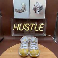 Air Jordan 11 Low Snake Yellow Python (TD) Size 6C