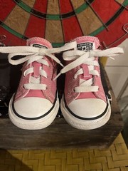 Converse One Star Infant Size 7 Pink With White Stitching Child’s Shoe