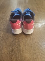 Nike Star Runner 2.0 Low – Size 6.5Y – Very Nice – Only Worn A Few Times