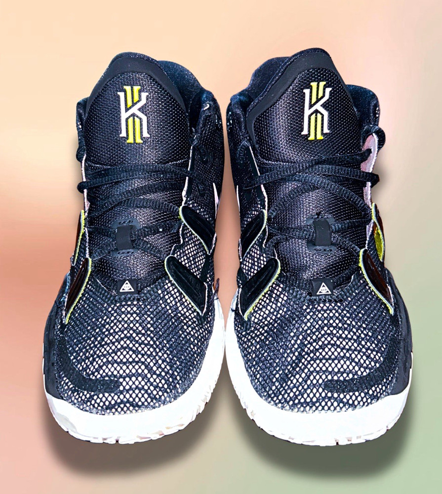 Nike Kyrie 7 “Daughters” Basketball Shoes Style Code: CT4080-015 Size: * Youth