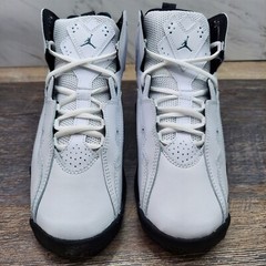 Jordan True Flight White Black Oxidized Green 343795 133 GS SZ 5.5Y Women’s 7