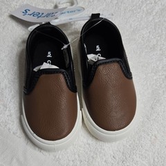 Carter’s Penny Brown Black White Colorblock Slip-On Casual Shoes Unisex Kids 5