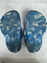 CROCS, Kid’s Classic Clogs, Blue Marbled, C10