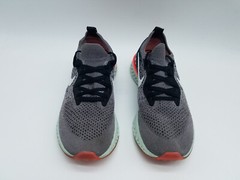 Nike Epic React Flyknit (GS) Youth’s Size 5Y Running Shoes Gunsmoke