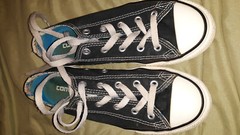 Converse Chuck Taylor All Star Double Tongue Sneaker 651687F – Size 2 Junior