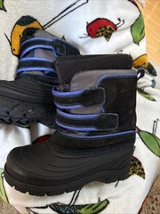 Kids Boots Size4