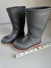 Black Rubber Rain Boots Toddler 7-8 Unisex Puddle Jump Black Canadan made