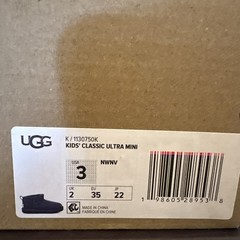 UGG Kid’s Ultra Mini Navy Classic Boots 1130750K Kid’s Size 3