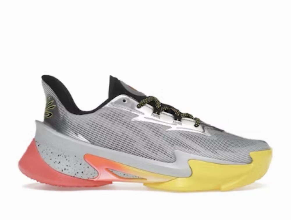 Under Armour Curry Series 7 – Iron sharpens Iron – Size 7Y