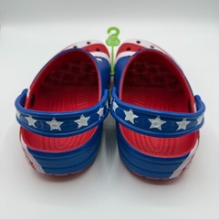 Crocs Classic American Flag Clog Size M2 / W4 🔥🔥