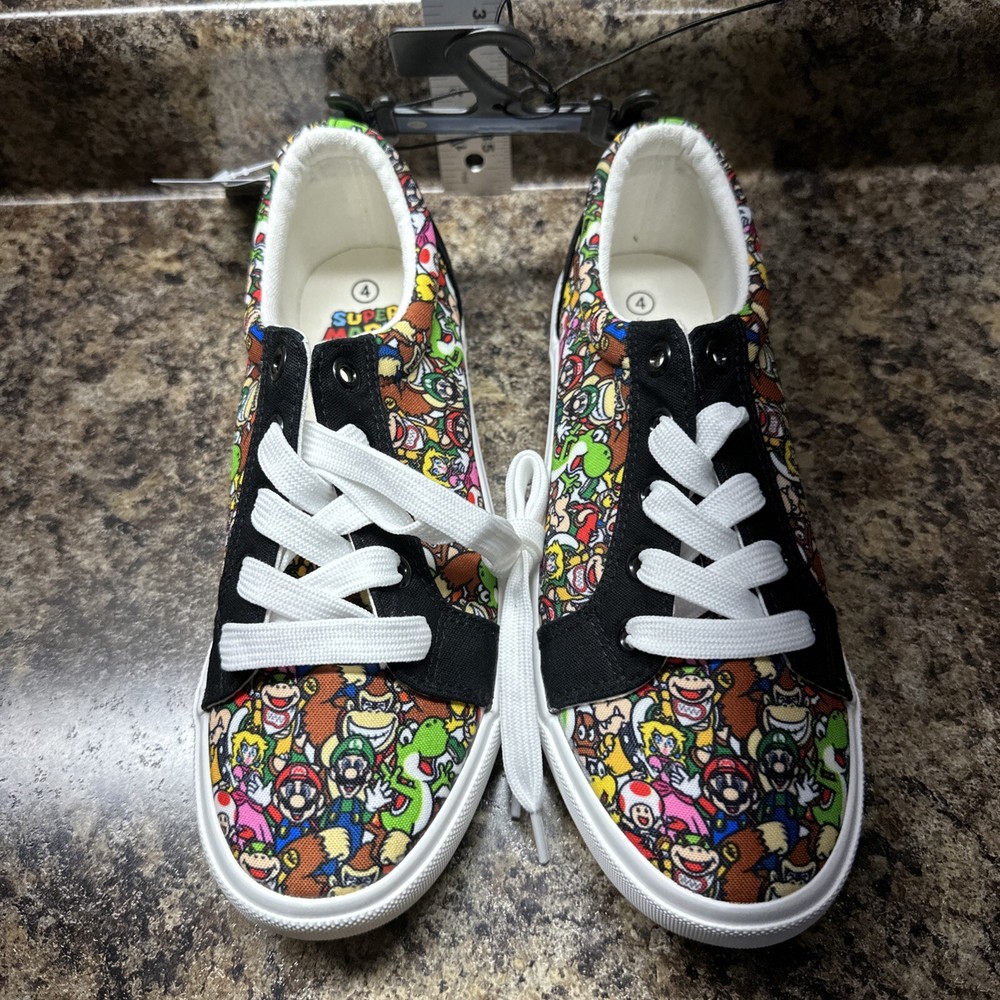 Super Mario Bros Sneakers Canvas Shoes Size 4 Boys Ground Up 2022 Multicolor Blk