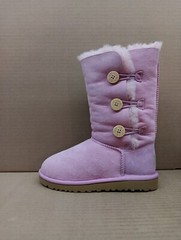 Ugg K Bailey Button Triplet Boots Style-1962k , Rose Quartz, Sz 3