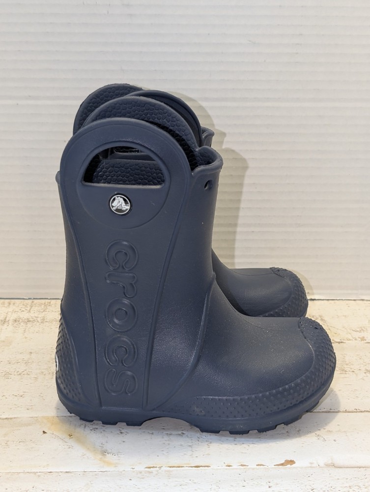 Crocs Handle It Kids‘ Rain Boots in Navy Blue Size C8